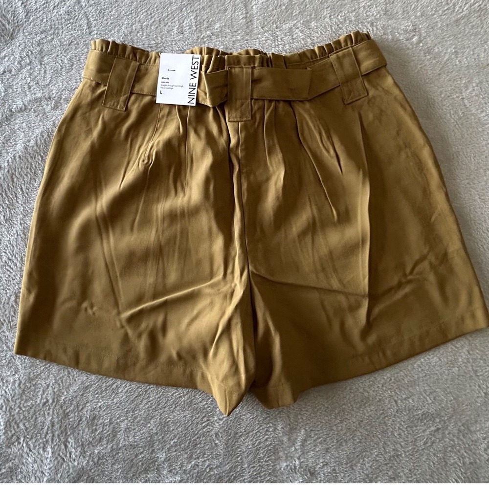 Nine West Sergio High Rise Paperbag Shorts Camel Tan Size L NWT - Picture 6 of 8